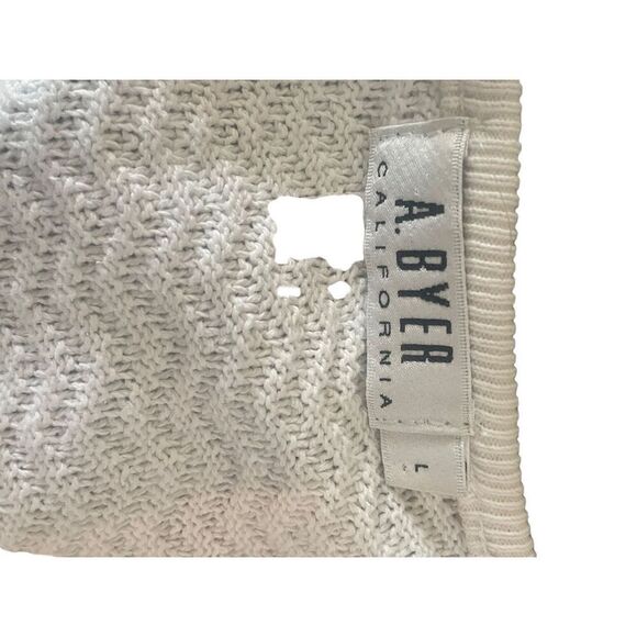 A. Byer White Knitted Long Sleeve Button Up Cropped Cardigan Size L - Picture 4 of 7